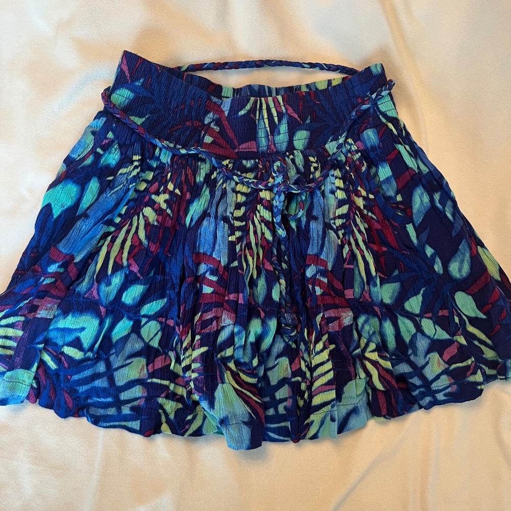 Aeropostale Blue Floral Skirt (Size Small)